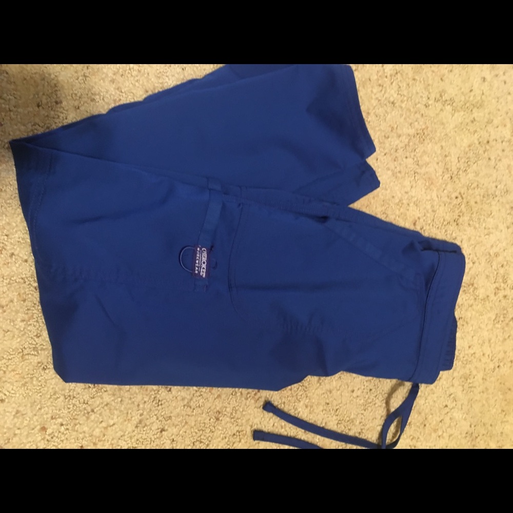 Women’s Scrubs